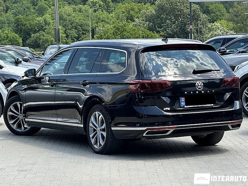 Volkswagen Passat GTE 2019 — Миниатюра 4