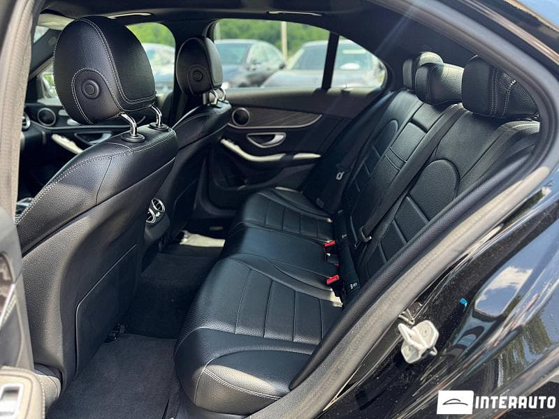 Mercedes C 300 2016 — Миниатюра 13