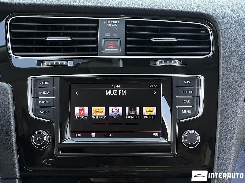 2015 Volkswagen Golf — Miniatură 9