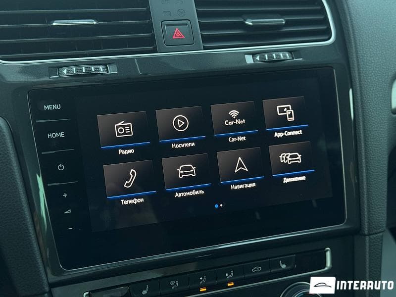 Volkswagen e-Golf 2020 — Миниатюра 9