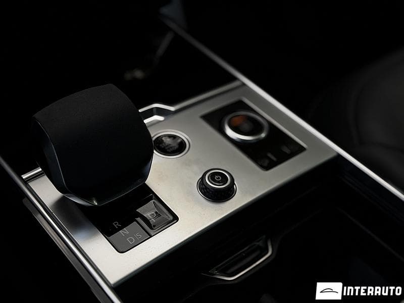 Land Rover Range Rover Vogue 2023 — Миниатюра 18