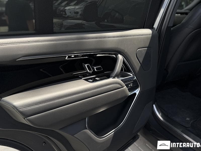 Land Rover Range Rover Vogue 2023 — Миниатюра 21