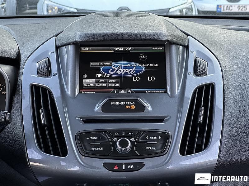 Ford Tourneo Connect 2016 — Миниатюра 9