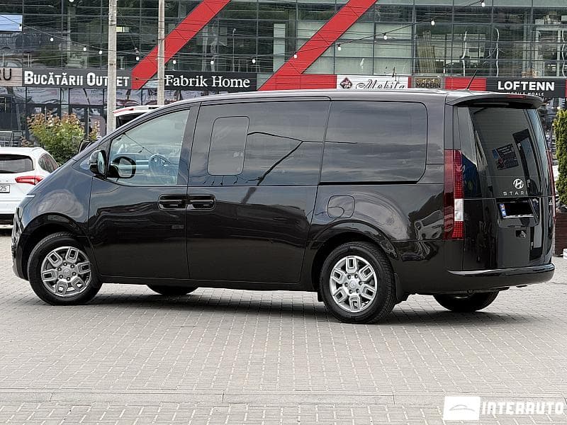 Hyundai Staria 2023 — Миниатюра 4