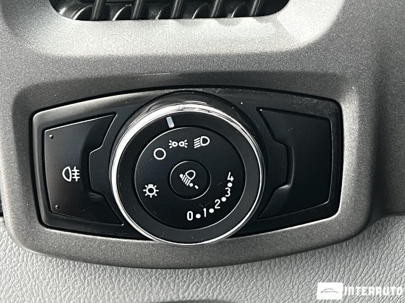 Ford Transit 2017 — Миниатюра 11