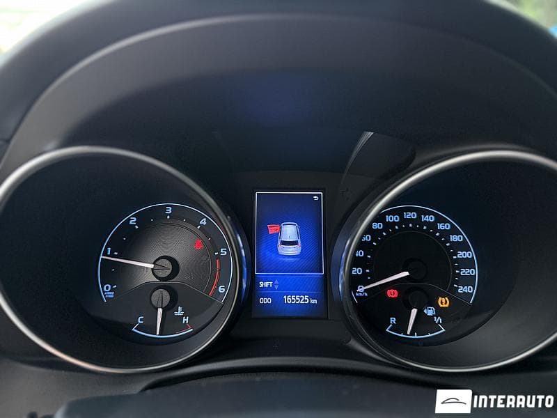Toyota Auris 2016 — Миниатюра 8