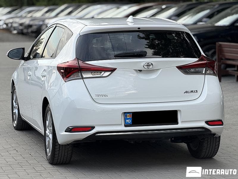 Toyota Auris 2016 — Миниатюра 4