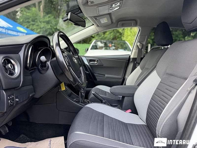 Toyota Auris 2016 — Миниатюра 6