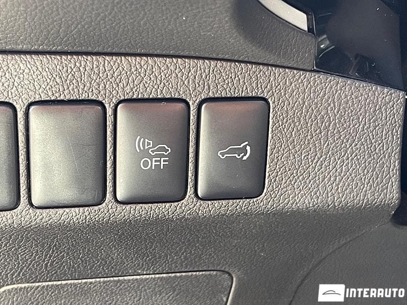 Mitsubishi Outlander 2014 — Миниатюра 10