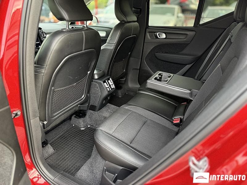 Volvo XC 40 2019 — Миниатюра 16