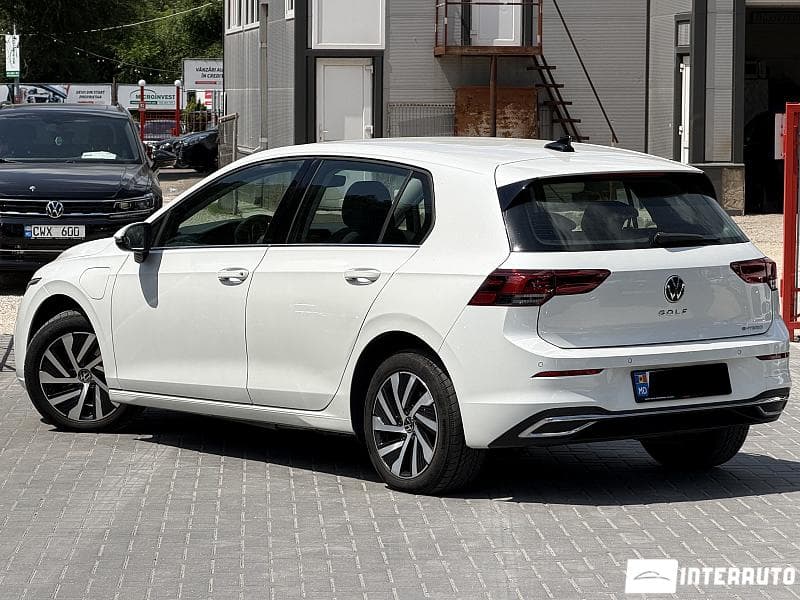 Volkswagen Golf eHybrid 2022 — Миниатюра 2