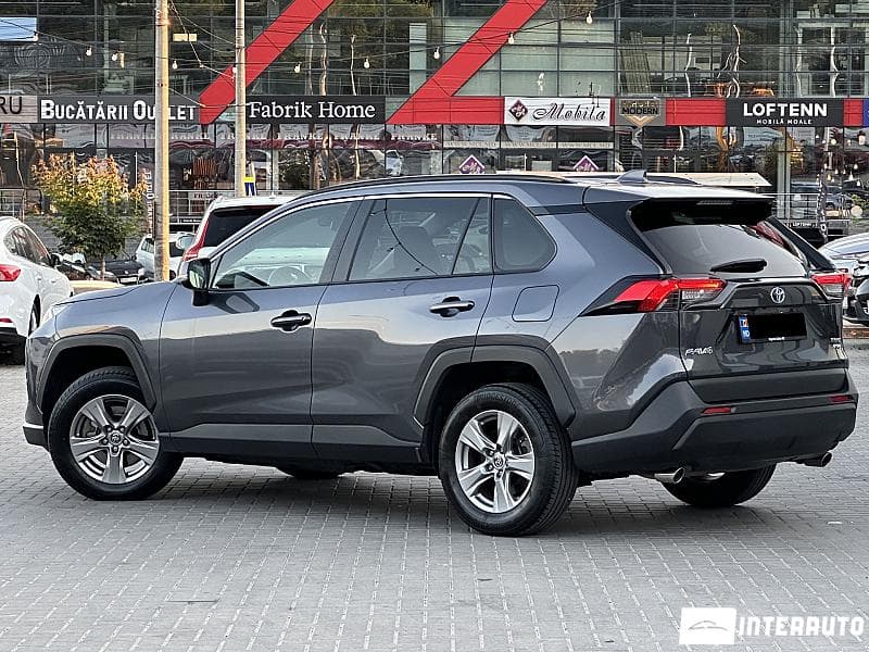 Toyota Rav-4 2022 — Миниатюра 4