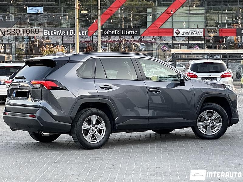 Toyota Rav-4 2022 — Миниатюра 3