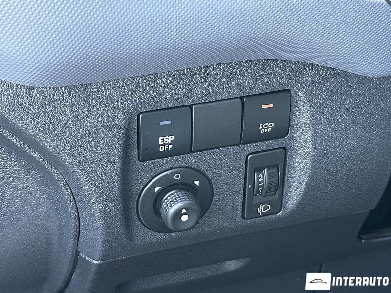 Peugeot Partner 2012 — Миниатюра 13
