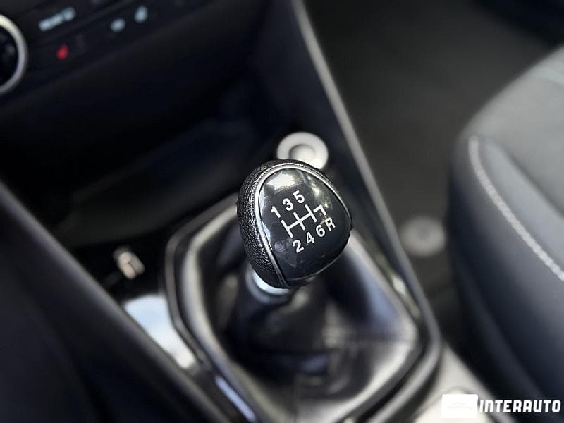 Ford Fiesta 2018 — Миниатюра 12