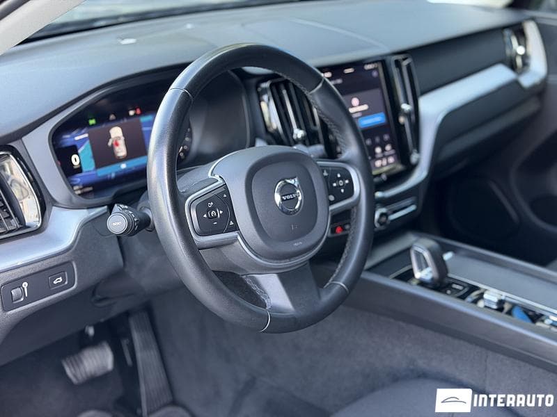 Volvo XC 60 2021 — Миниатюра 8