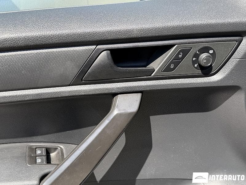 Volkswagen Caddy 2016 — Миниатюра 10