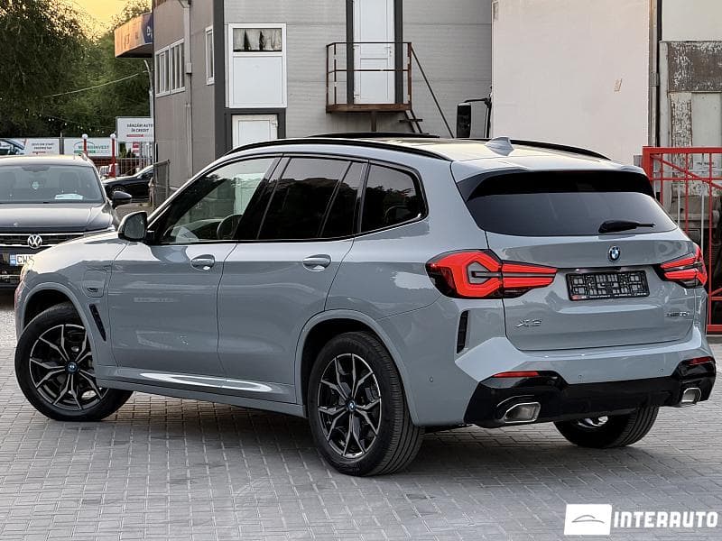 2022 BMW X3 3.0e — Miniatură 2