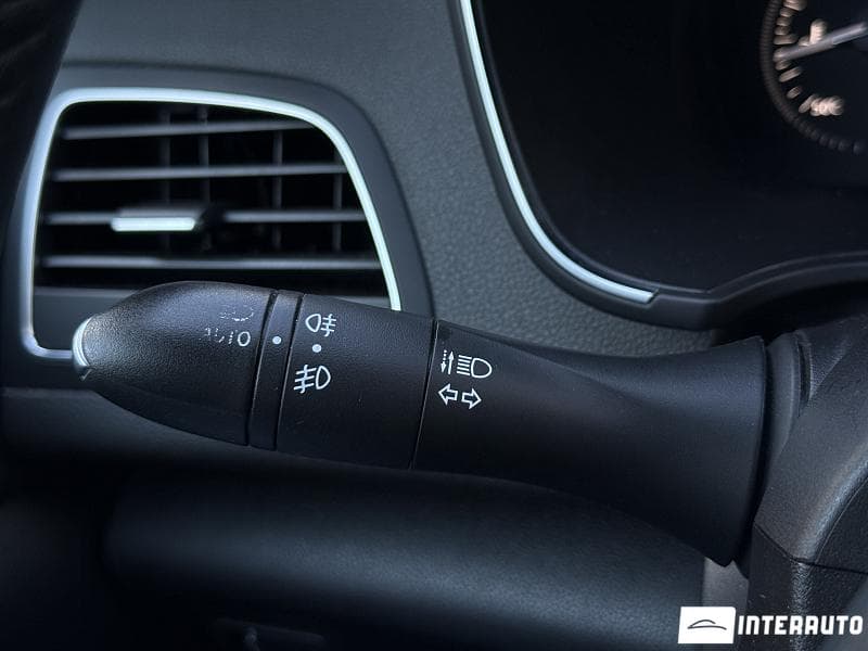 Renault Megane 2017 — Миниатюра 10