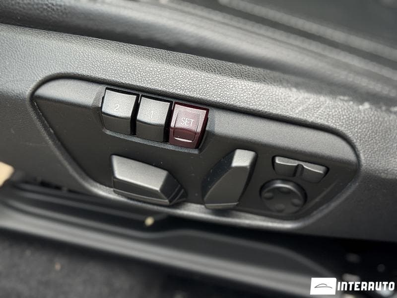 BMW 216d 2016 — Миниатюра 7