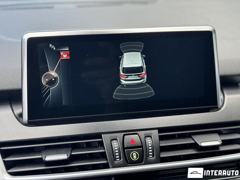 BMW 216d 2016 — Миниатюра 13