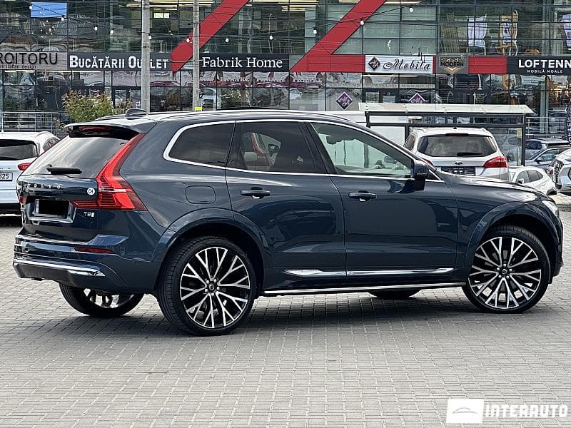 Volvo XC 60 2021 — Миниатюра 3