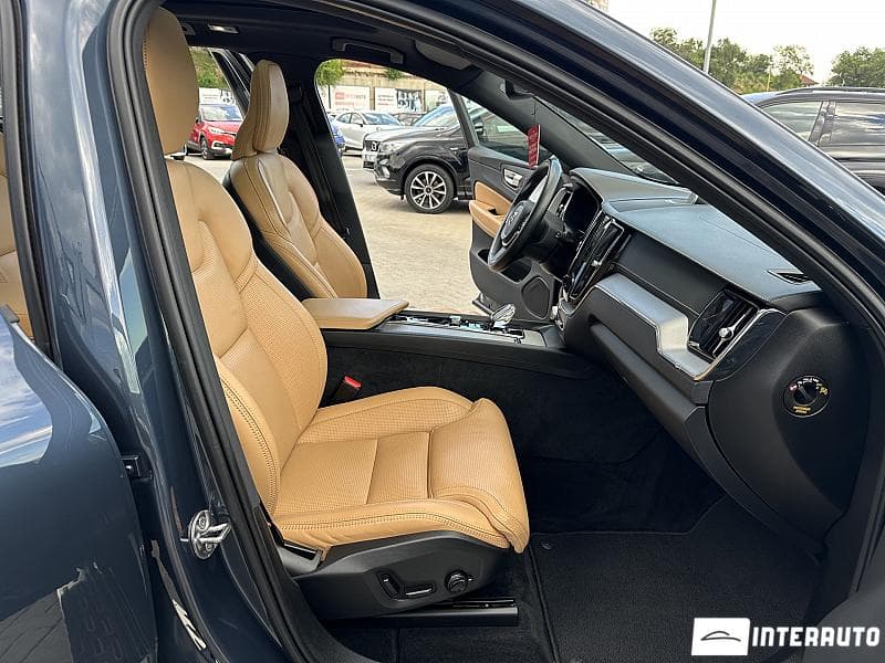 Volvo XC 60 2021 — Миниатюра 16