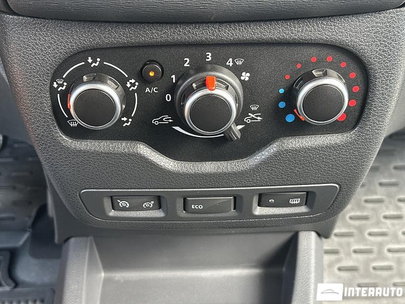 Dacia Lodgy Stepway 2017 — Миниатюра 10