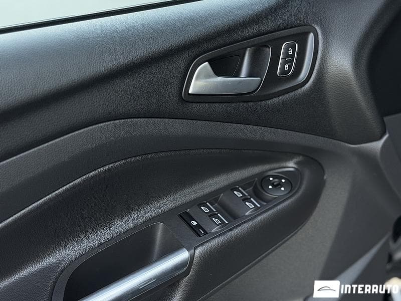 Ford Kuga 2018 — Миниатюра 8