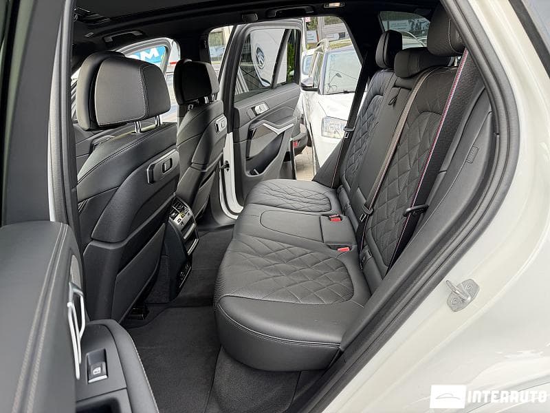 2023 BMW X5 5.0e — Miniatură 7