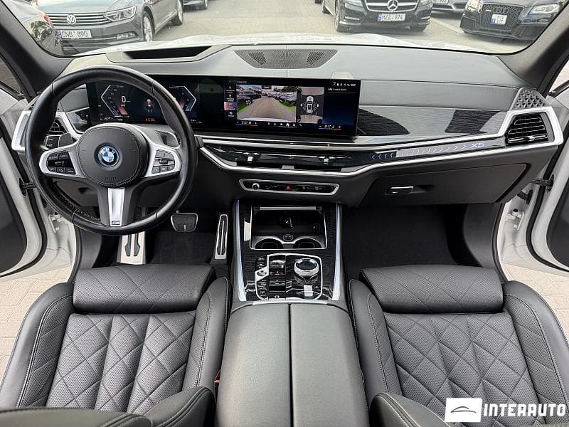 2023 BMW X5 5.0e — Miniatură 10