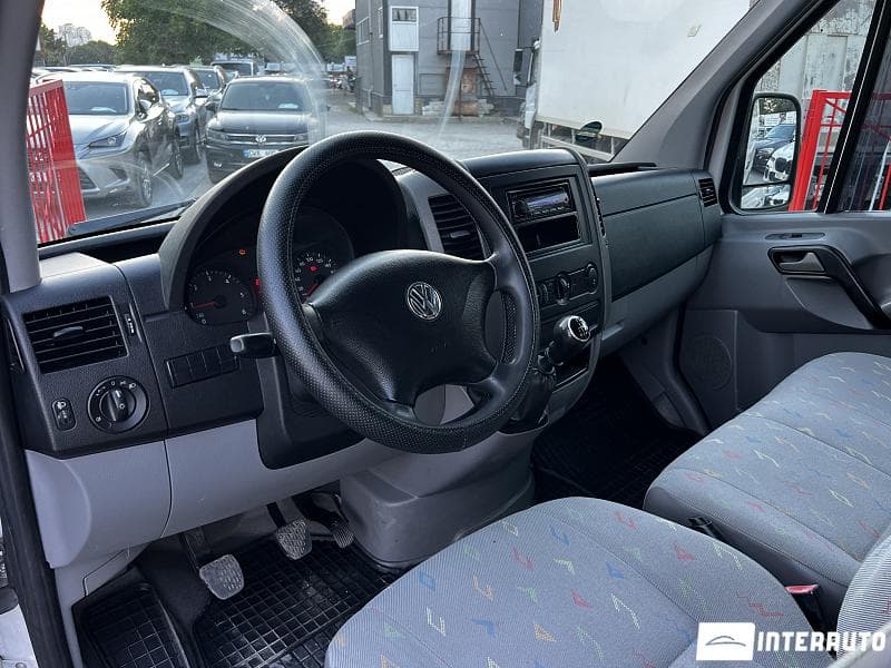 Volkswagen Crafter 2012 — Миниатюра 6