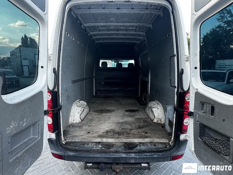 Volkswagen Crafter 2012 — Миниатюра 13