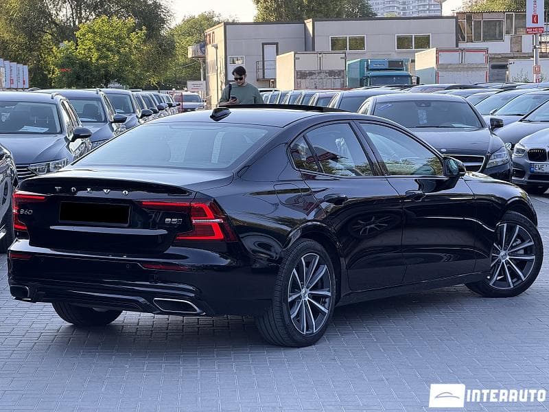 Volvo S 60 2022 — Миниатюра 3