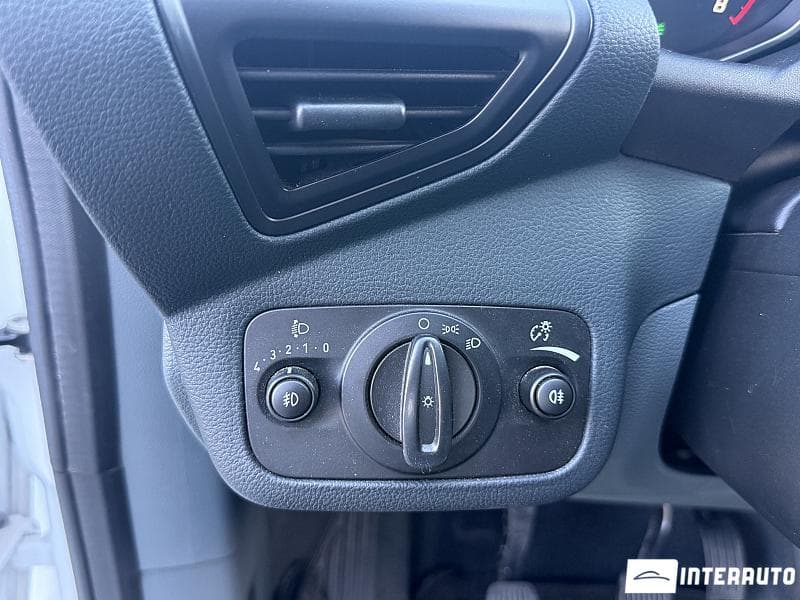 Ford C-MAX 2014 — Миниатюра 18