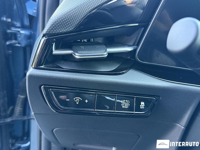 Kia Niro 2023 — Миниатюра 20