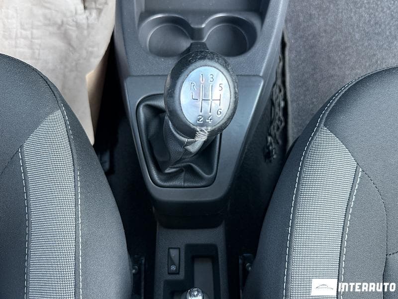 Dacia Dokker Stepway 2019 — Миниатюра 12