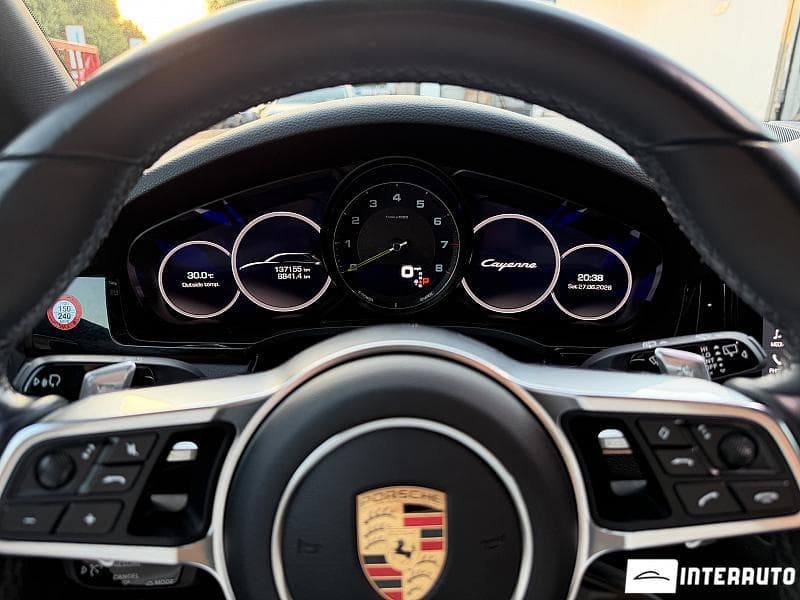 Porsche Cayenne E-Hybrid 2019 — Миниатюра 10