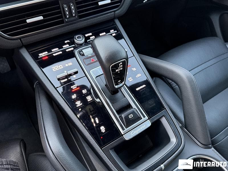 Porsche Cayenne E-Hybrid 2019 — Миниатюра 13