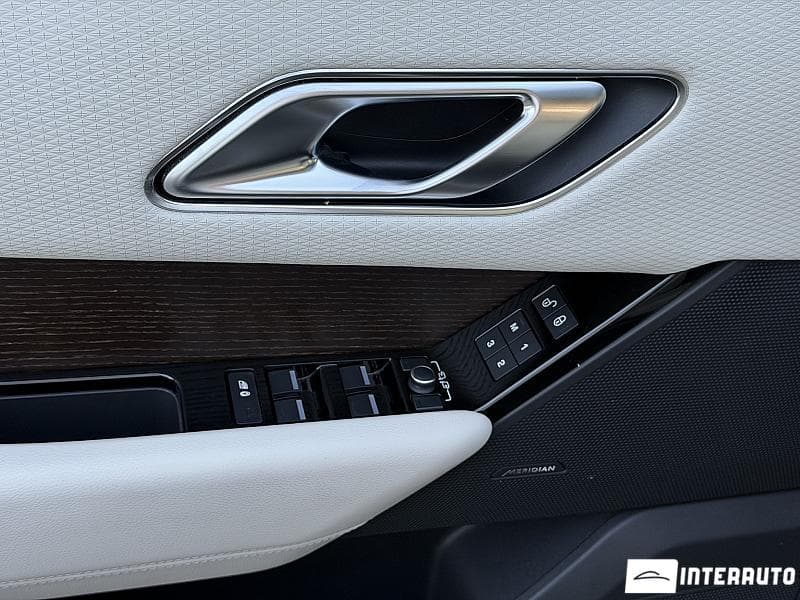 Land Rover Range Rover Velar 2020 — Миниатюра 17