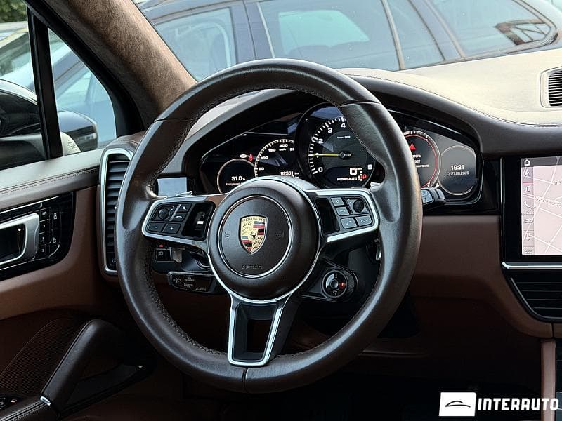 Porsche Cayenne E-Hybrid 2019 — Миниатюра 7
