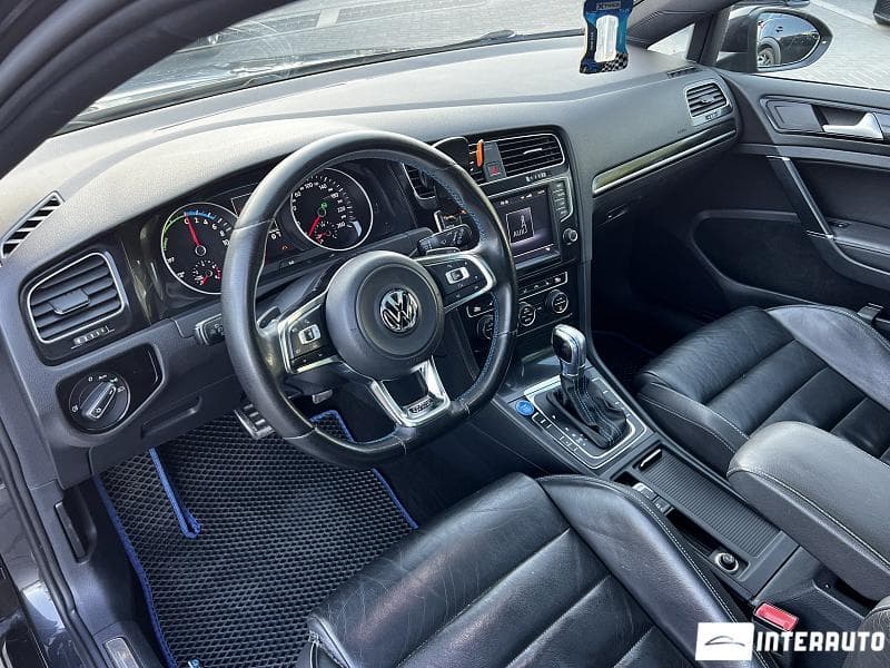 Volkswagen Golf GTE 2015 — Миниатюра 5