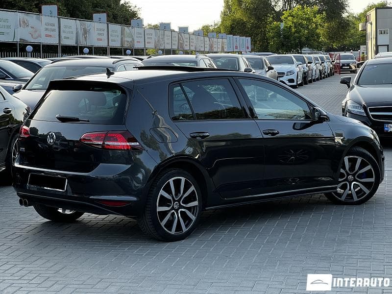 Volkswagen Golf GTE 2015 — Миниатюра 3