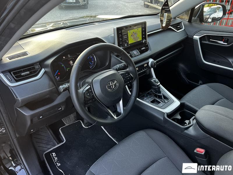 Toyota Rav-4 2019 — Миниатюра 5