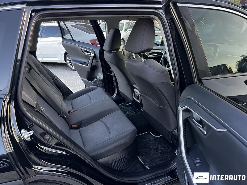 Toyota Rav-4 2019 — Миниатюра 14