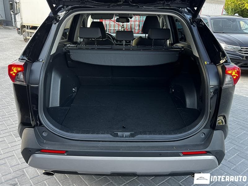 Toyota Rav-4 2019 — Миниатюра 15