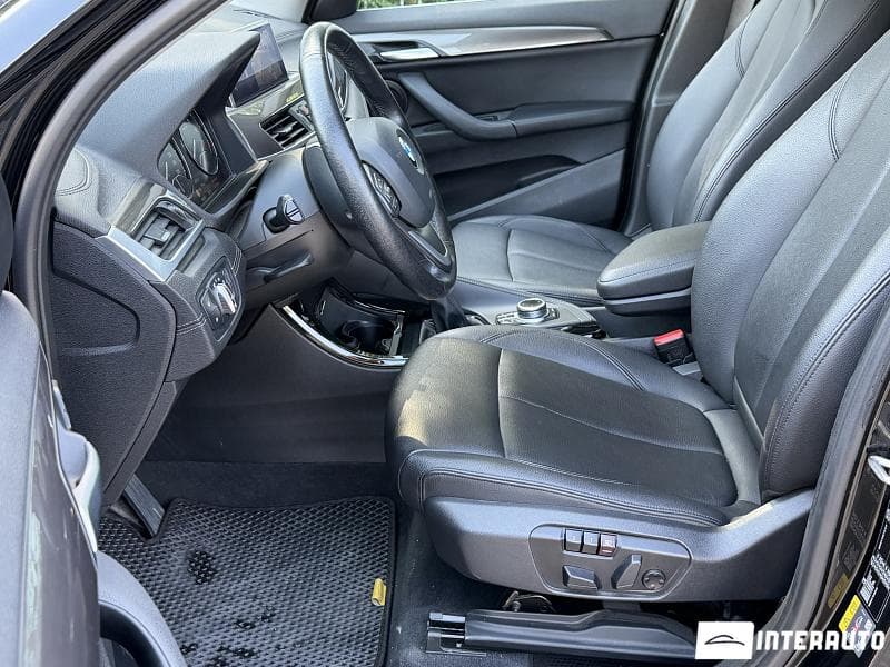 BMW X1 2.5e 2020 — Миниатюра 8