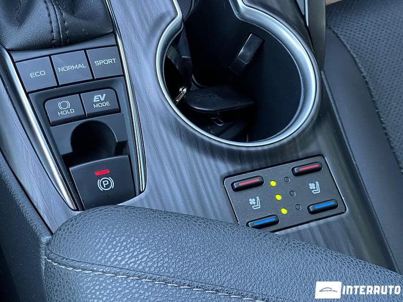 Toyota Camry 2022 — Миниатюра 18
