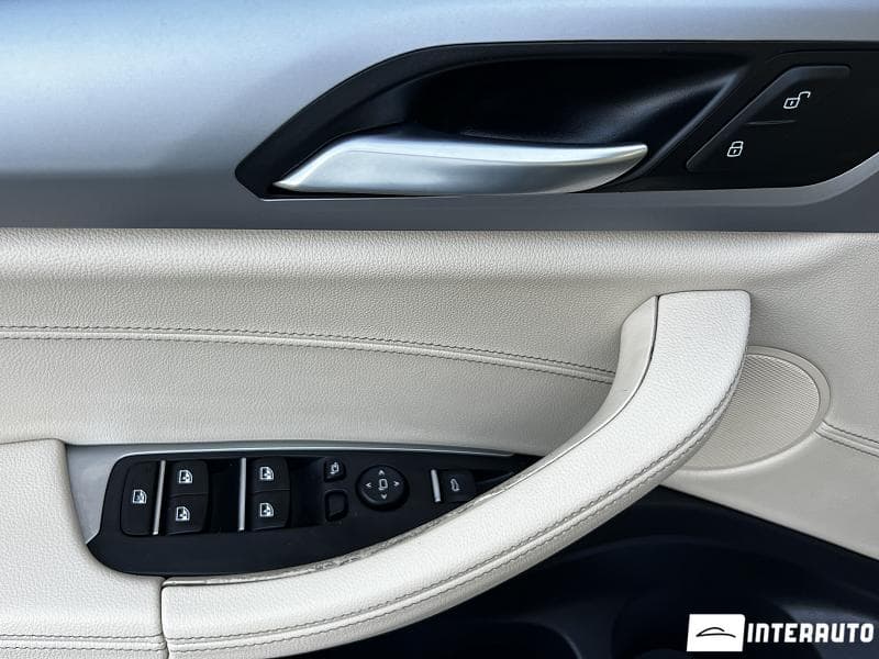 BMW X3 2.0D 2018 — Миниатюра 14
