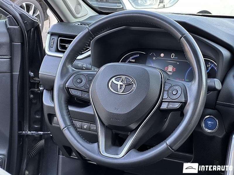 Toyota Rav-4 2020 — Миниатюра 7
